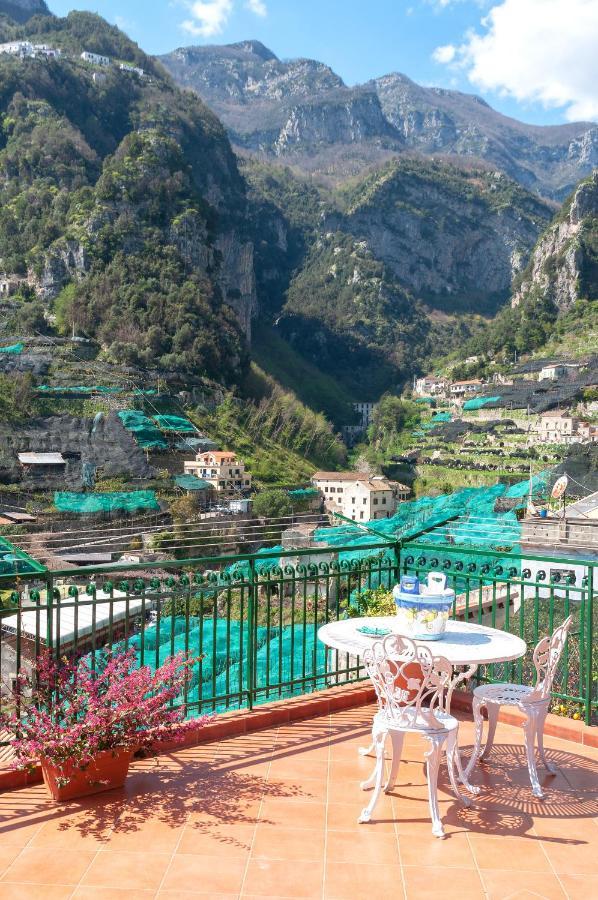 Alojamento de Acomodação e Pequeno-almoço La Valle Delle Ferriere 2*